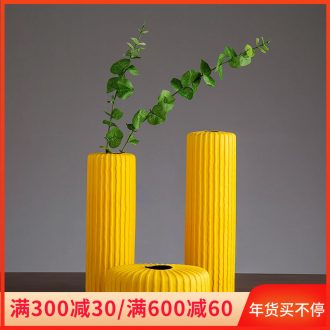 Creative ceramic vases, three - piece suit European I and contracted flower arranging dried flower adornment television wine porch place