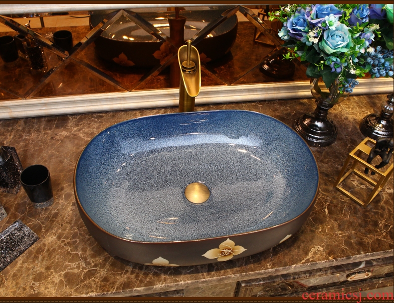 More European stage basin sink household lavatory ceramic art basin oval face basin to the pool that wash a face basin