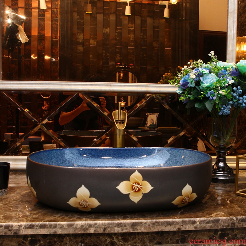 More European stage basin sink household lavatory ceramic art basin oval face basin to the pool that wash a face basin