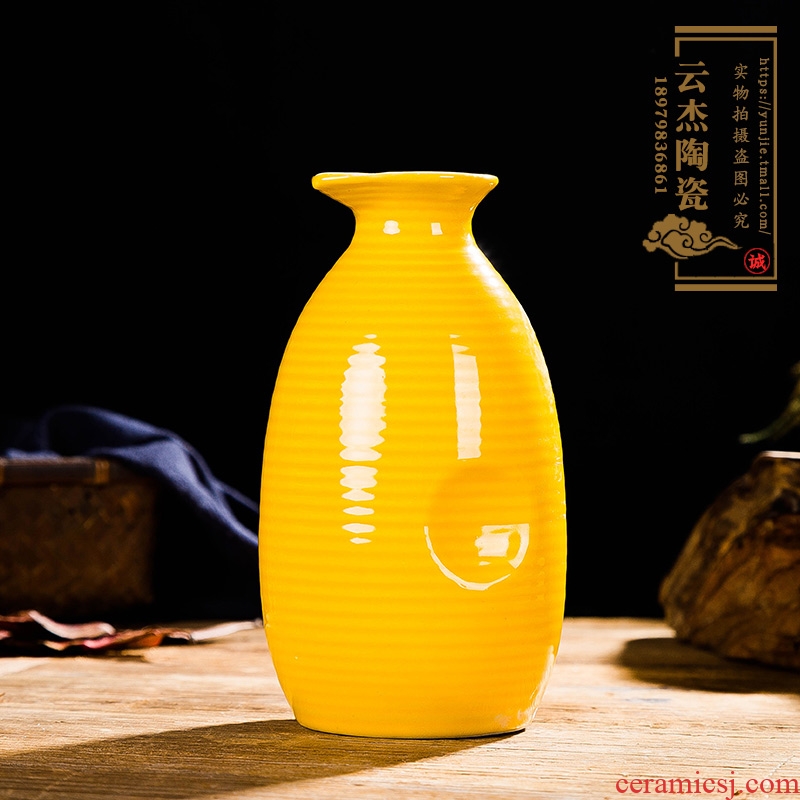 Jingdezhen ceramic yellow longteng times three catties sealed jar of wine bottle wine jars 1 catty points with the cup