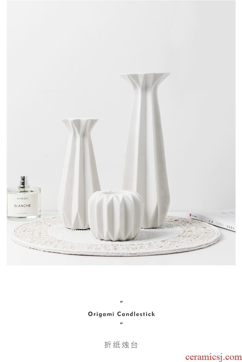 The Nordic idea contracted white ceramic candlestick of sweet American furnishing articles home wine restaurant table decorations