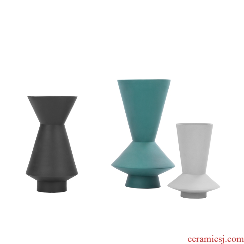 Jingdezhen Nordic I and contracted, ceramic vases, furnishing articles sitting room decoration model between geometrical frustum of a cone flower implement arranging flowers