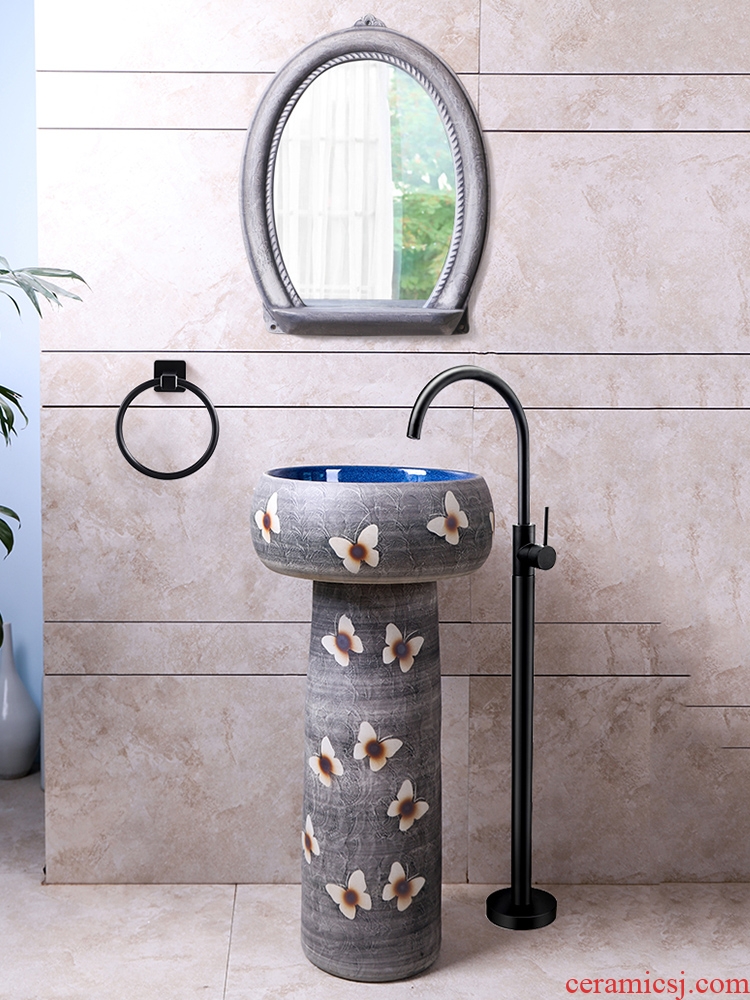 Ceramic lavatory floor is suing patio pillar sink basin contracted garden balcony sink basin