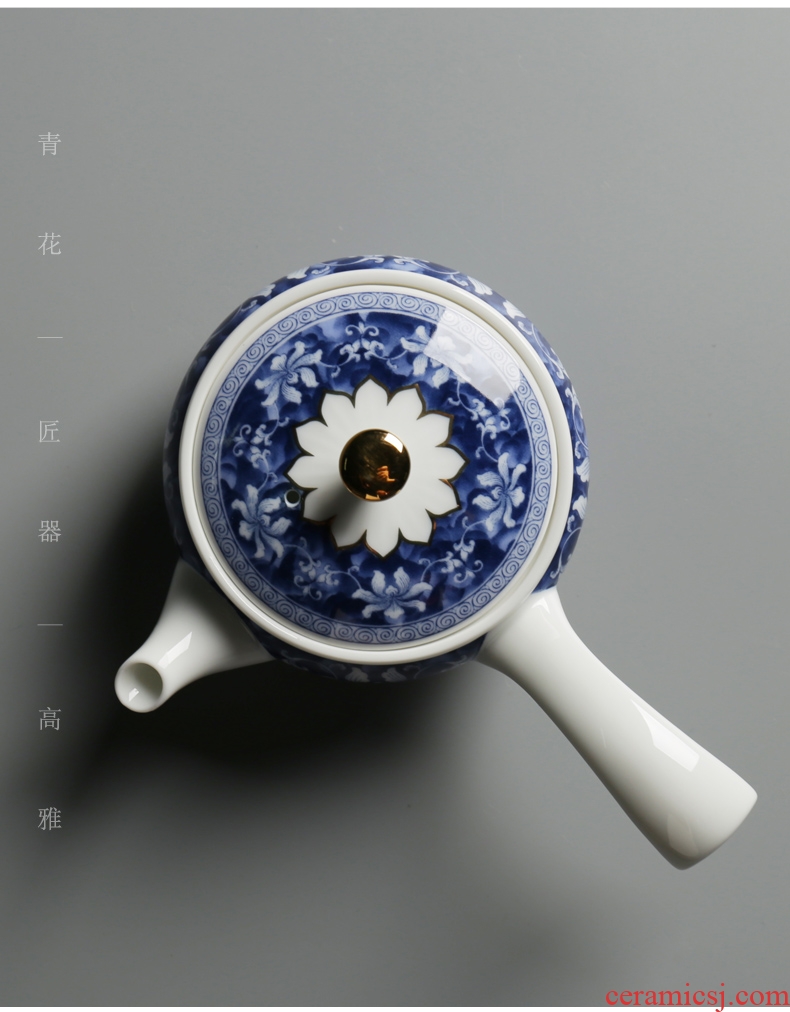 Are good source of blue and white porcelain ceramic handle side pot of ceramic teapot Japanese single pot of domestic large tea pot by hand