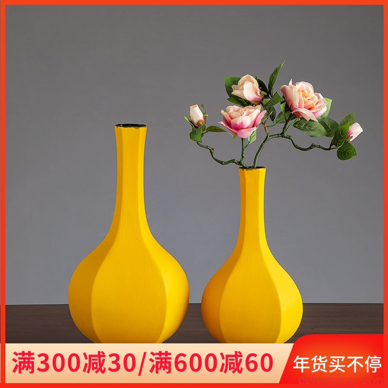 Northern wind ceramic vase home sitting room adornment dry flower vase decoration table, TV ark, creative furnishing articles