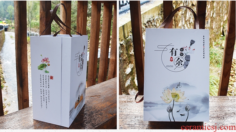 Jingdezhen ceramic bottle suit household gifts hip flask 2 jins with empty bottles with glass mercifully it gift box