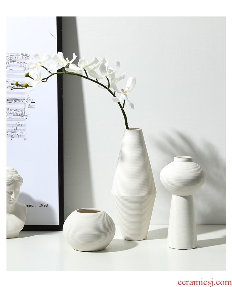 Dried flower adornment furnishing articles sitting room flower arranging white ceramic vase contracted and I boreal Europe style home decoration