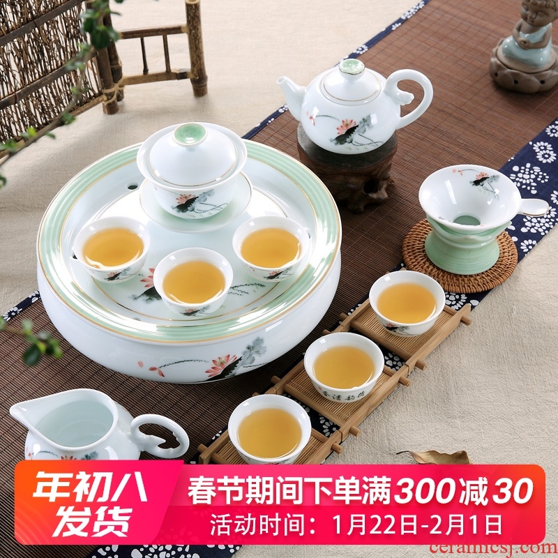 Household ceramics white porcelain chaozhou chaozhou kungfu tea set suit GaiWanCha plate of I and contracted tea cups with the teapot