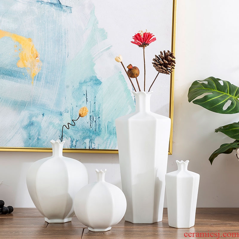 Vase furnishing articles flower arrangement sitting room adornment of jingdezhen ceramic flower implement I and contracted table decoration dried flowers, flowers
