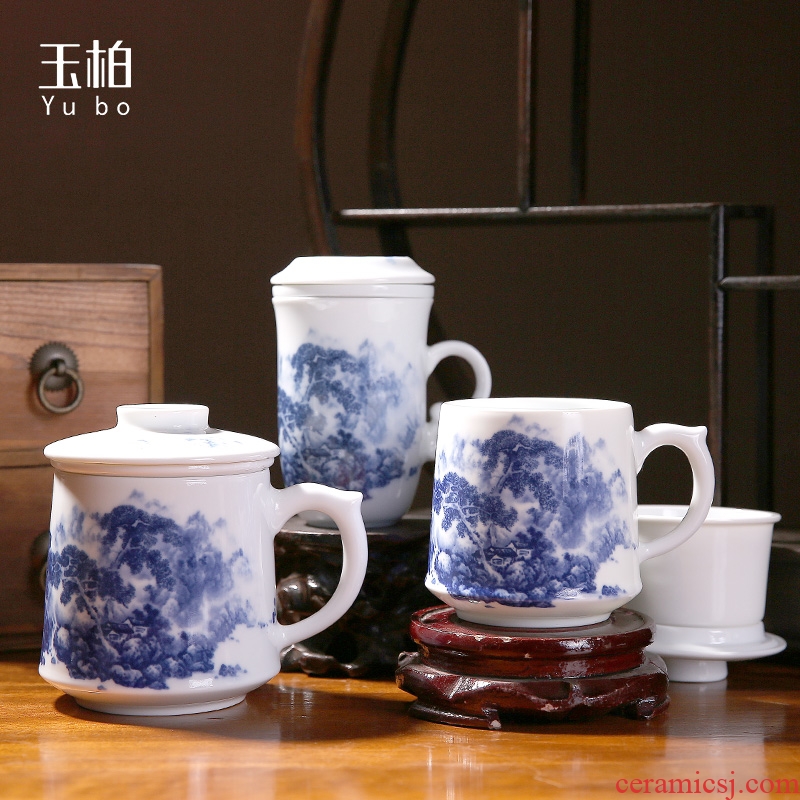 Jingdezhen ceramic cup parker filter jade cup couples with cover the tank large capacity cup Chinese wind blue office cup