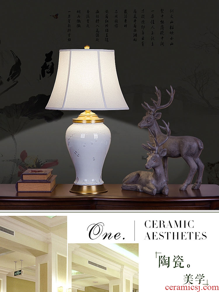 New Chinese style ceramic desk lamp sitting room of bedroom the head of a bed soft outfit villa clubhouse lobby engineering custom creative lamps and lanterns