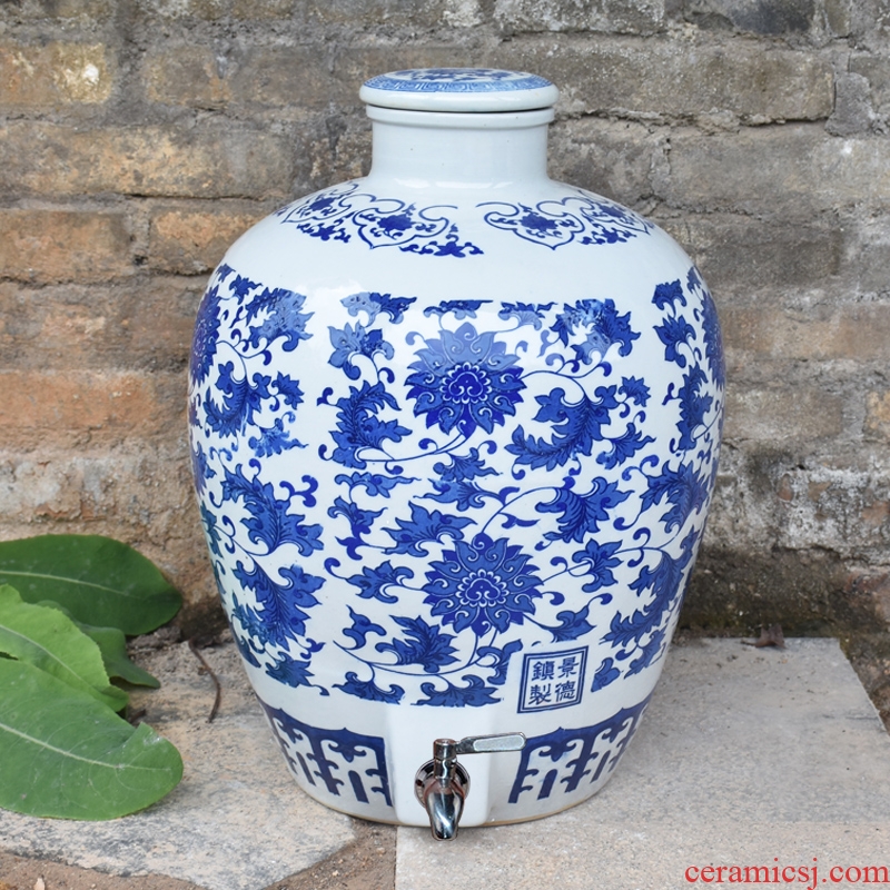 Jingdezhen blue and white wine VAT archaize ceramic jars seal 10 jins home outfit jar 50 pounds empty beer as cans