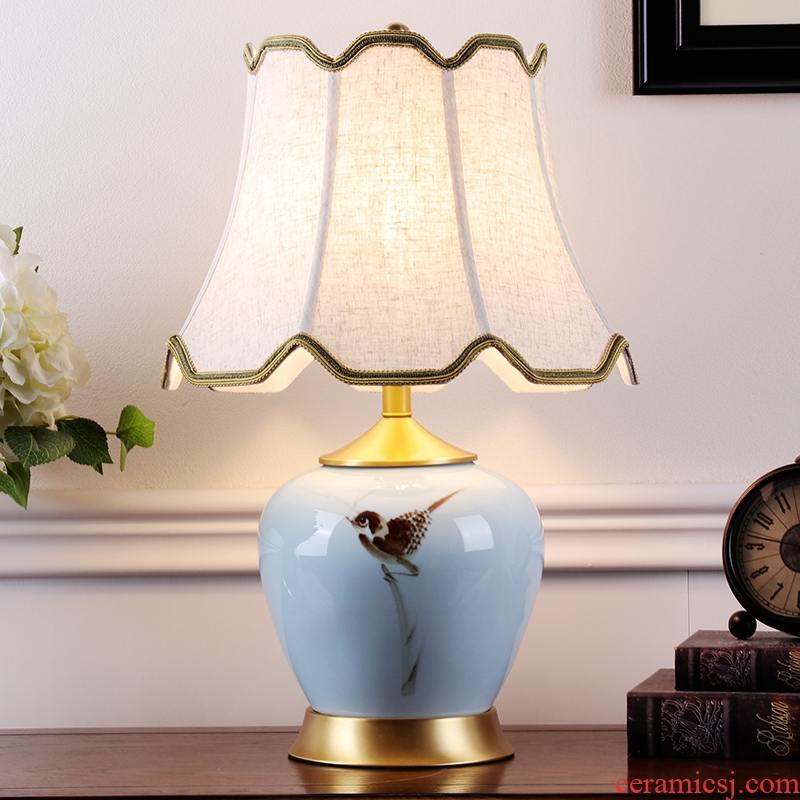 New Chinese style ceramic desk lamp sitting room villa decoration place of bedroom the head of a bed full of copper lamps and lanterns Chinese wind restoring ancient ways is sweet