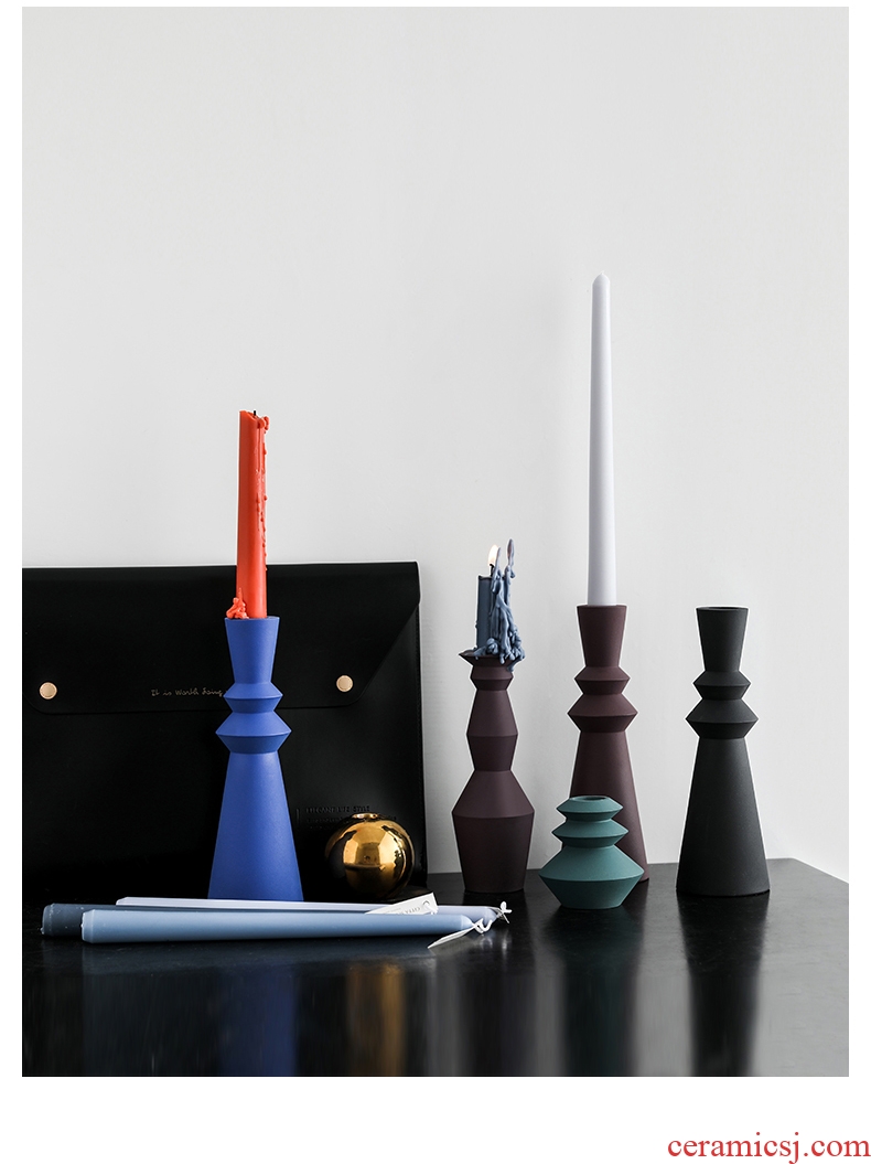 The Nordic idea morandi ceramic candlestick candles suit household contracted romantic candlelight dinner table furnishing articles