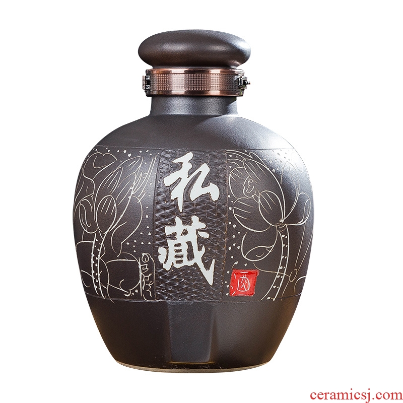 Jingdezhen ceramic jars 10 jins sealed 50 kg 20 jins it household jar jar of antique bottles hip flask