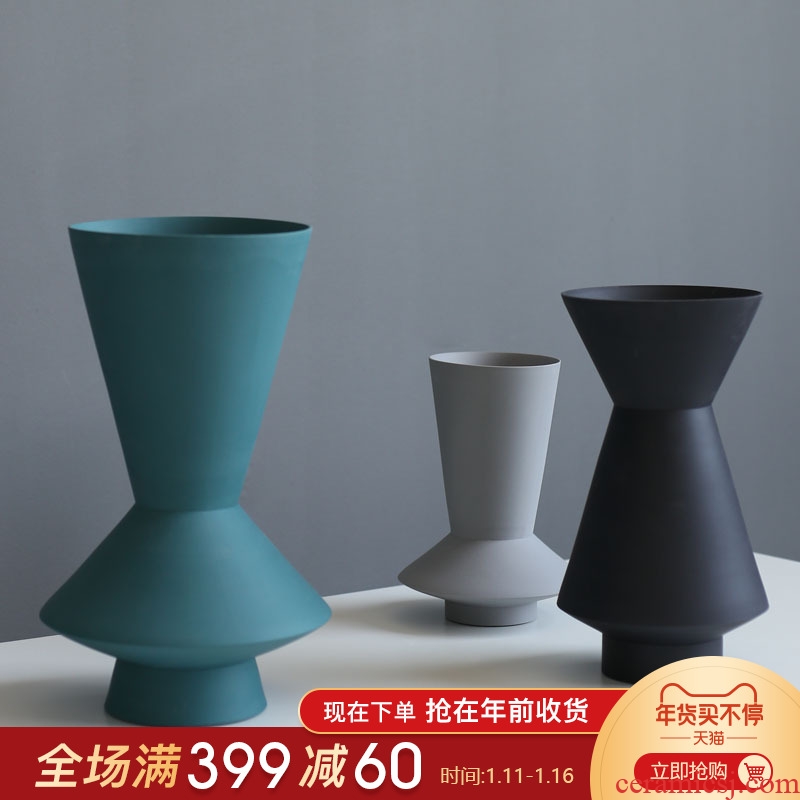 Jingdezhen Nordic I and contracted, ceramic vases, furnishing articles sitting room decoration model between geometrical frustum of a cone flower implement arranging flowers
