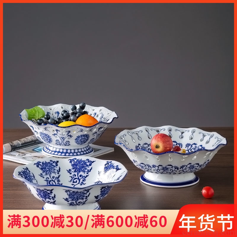 Ceramic fruit snack plates home furnishing articles to the sitting room tea table decoration of new Chinese style big fruit bowl of blue and white porcelain