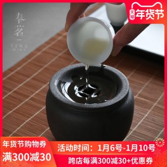 Restoring ancient ways to serve tea successfully built in hot water ceramic small coarse pottery cylinder black glaze kung fu tea set spare parts home water jar