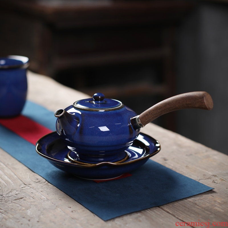 Is good source TuHao blue up pot of household teapot kung fu tea set with wooden handle, side single pot pot of small ceramic teapot