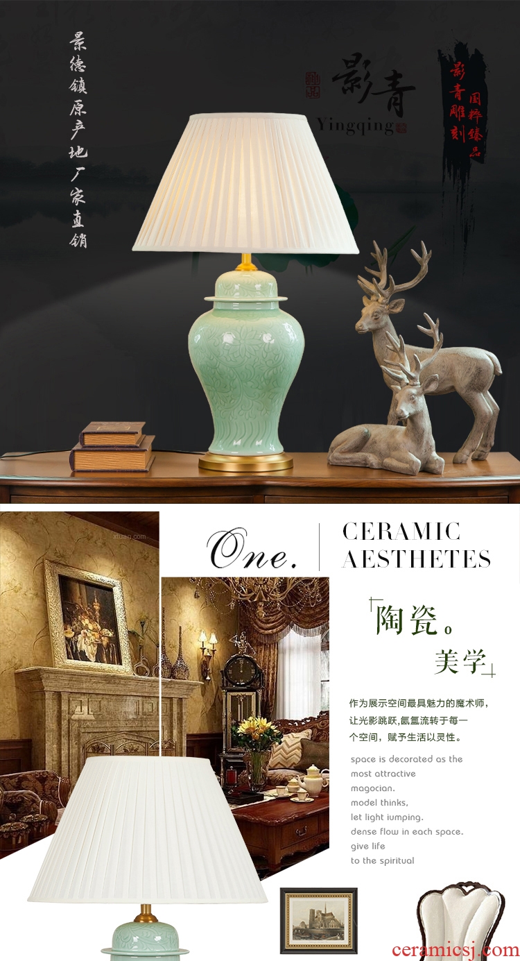 New Chinese style of jingdezhen hand - carved ceramic desk lamp large sitting room decoration to the hotel villa clubhouse of bedroom the head of a bed