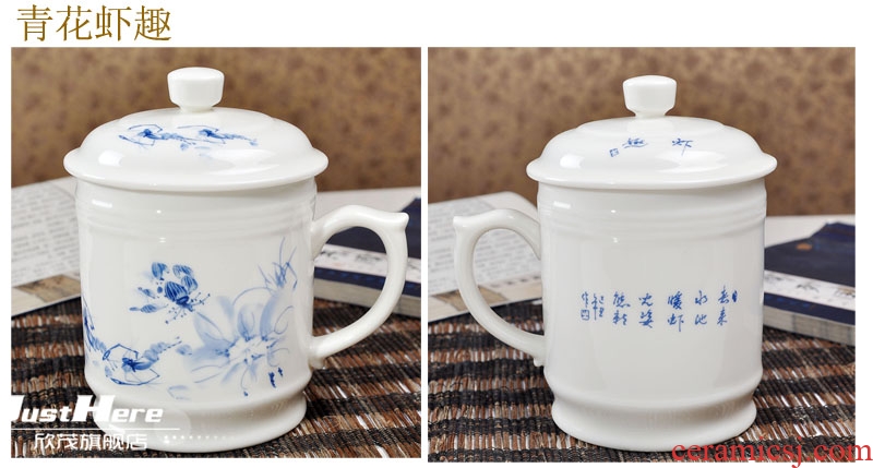 The large capacity of jingdezhen ceramic cup ipads porcelain cups with cover office cup boss cup tea cup 900 ml cups