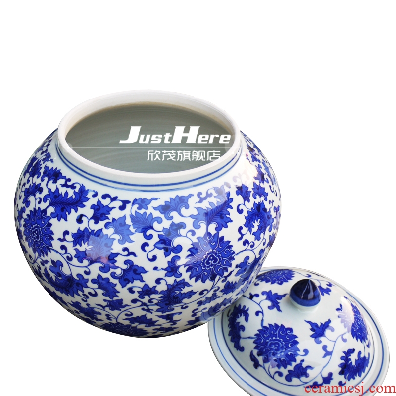 Jingdezhen ceramic storage tank caddy fixings blue and white porcelain covered container barrel porcelain jars