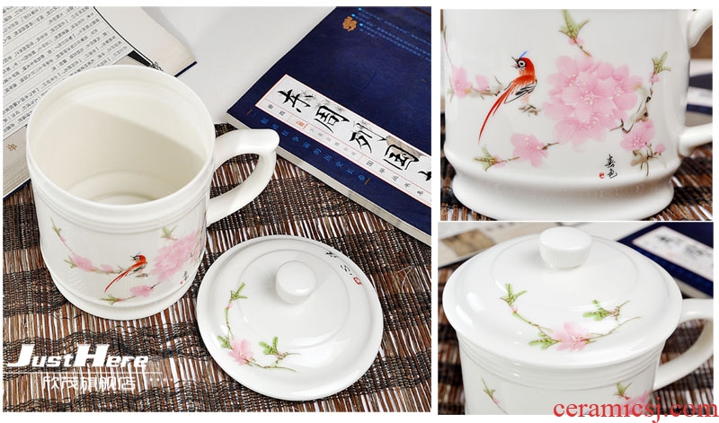 The large capacity of jingdezhen ceramic cup ipads porcelain cups with cover office cup boss cup tea cup 900 ml cups