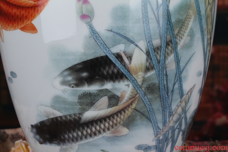 Jingdezhen ceramics in modern Chinese lotus fish more than lotus lotus seed big vase household furnishing articles