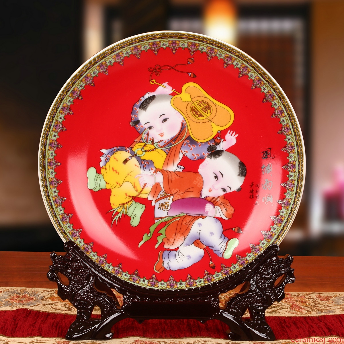 Jingdezhen ceramics powder enamel red lad sit hang dish plate faceplate Chinese style classical decoration home furnishing articles