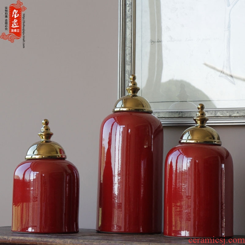 Jingdezhen ceramic vase furnishing articles gilded the lid tank bright red hand with classical household pure glaze decoration