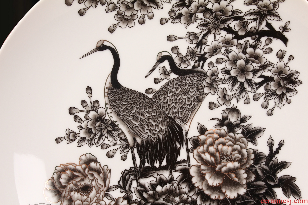 Jingdezhen ceramics, black color paint cranes peony hang dish plate faceplate furnishing articles of Chinese style household decoration