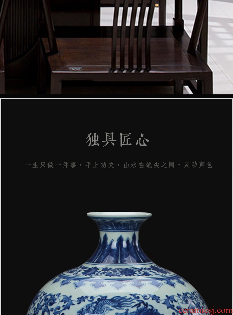 Archaize of jingdezhen blue and white porcelain dragon playing bead study of classical Chinese style household adornment handicraft furnishing articles sitting room