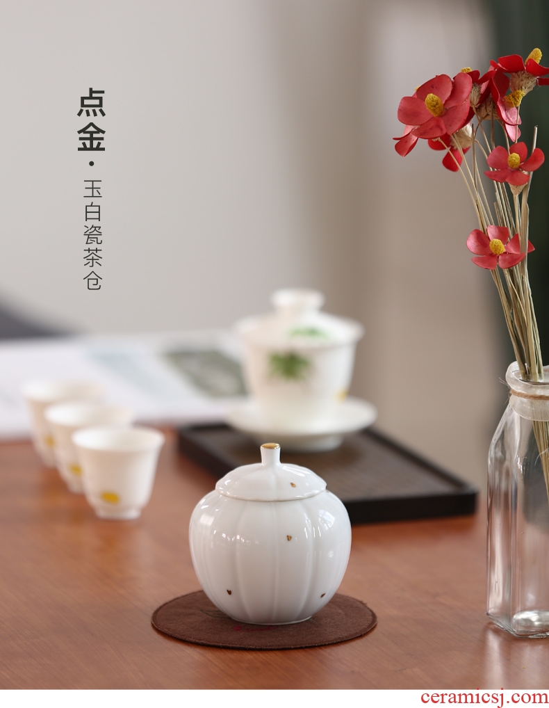 Talk of dehua white porcelain porcelain jade seal tinned black tea caddy fixings ceramic small mini portable tank container