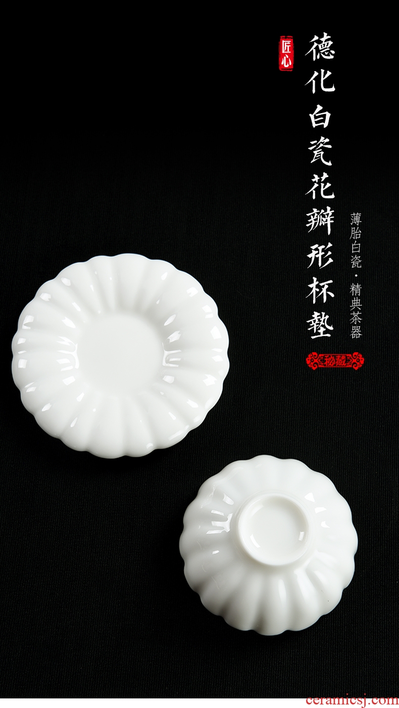 Talk of dehua white porcelain lotus petals CPU master cup single cup tea cups kung fu tea set of ceramic sample tea cup