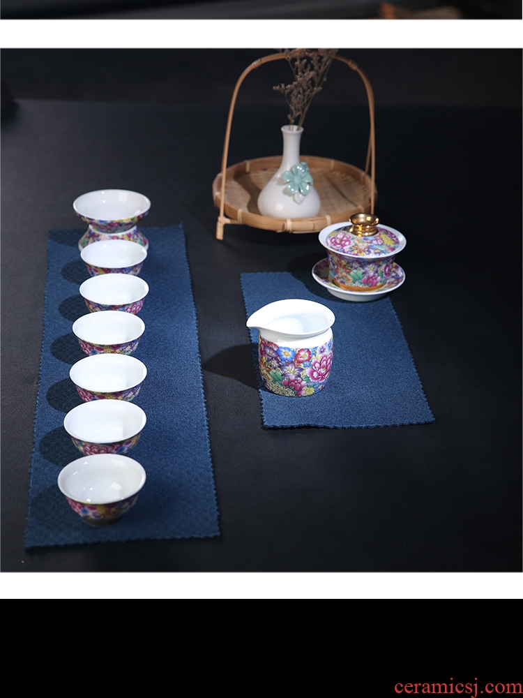 The Product of jingdezhen porcelain remit colored enamel reasonable distribution of tea cups of tea taking zero carpet of flowers filled with tea sea