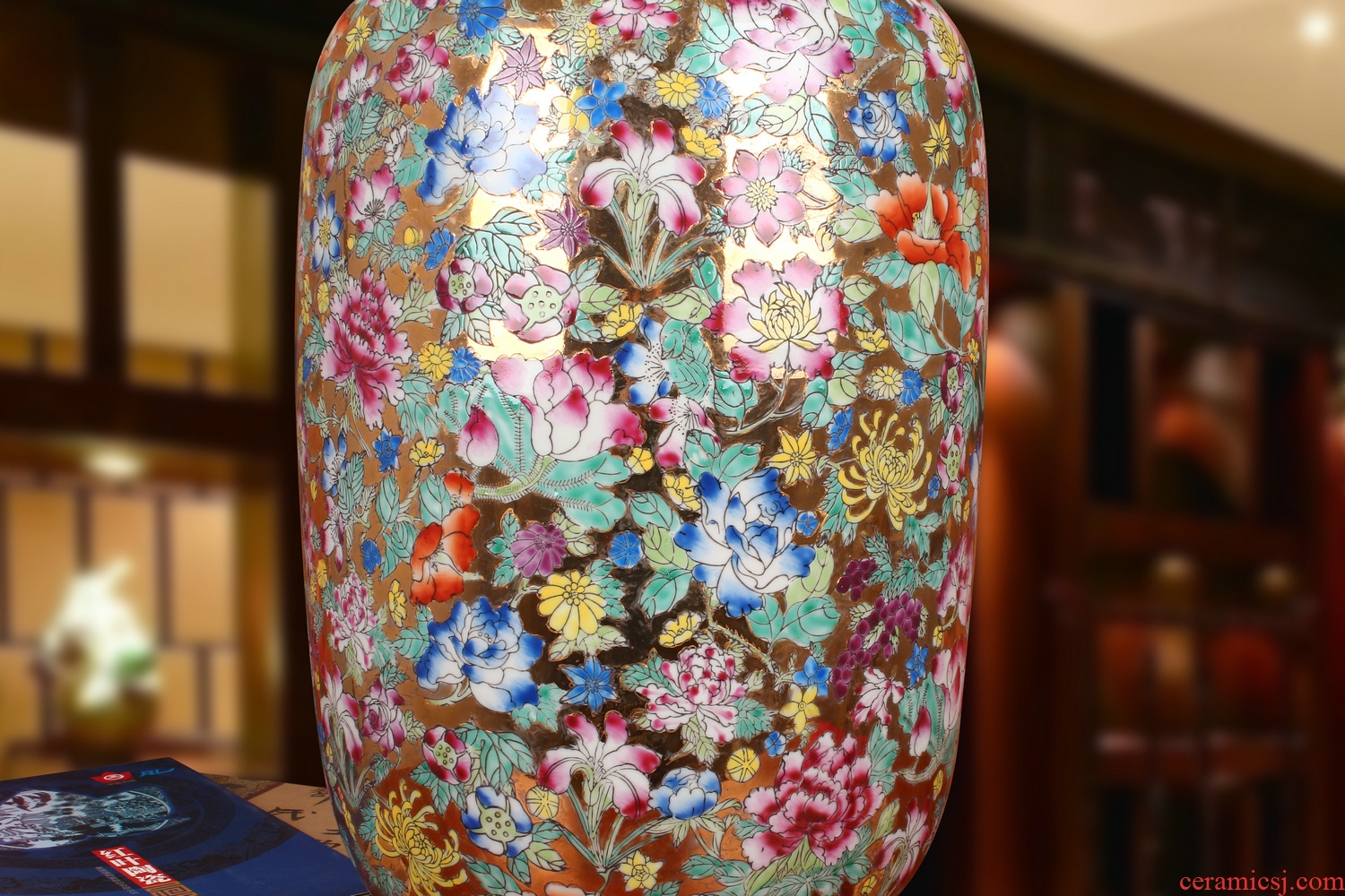 Jingdezhen ceramics upscale boutique hand - made enamel Mosaic gold bottom than yellow flower peony branch of large vase