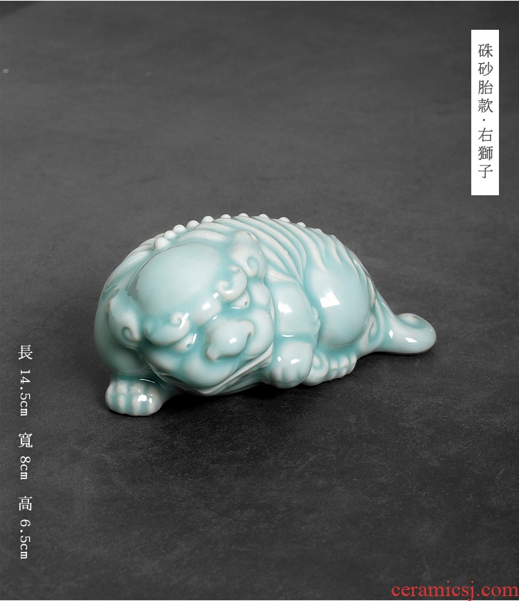 Ceramic celadon the mythical wild animal lion furnishing articles a large home feng shui office desk household adornment opening gifts