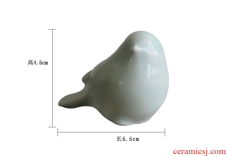 Jingdezhen ceramic manual shadow green ceramic, lovely mini ladybird furnishing articles study the desktop small ornament