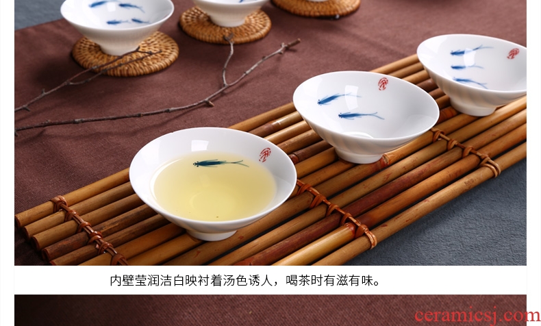 Creative hand - made ceramic cups of blue and white porcelain hat to a cup of red tea tea cup personal cup sample tea cup master CPU