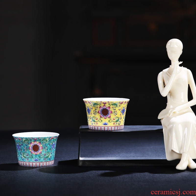 The Product of jingdezhen porcelain remit colored enamel xiangyanghua sample tea cup bucket cup fragrance - smelling cup water chestnut CPU master cup ceramic cups