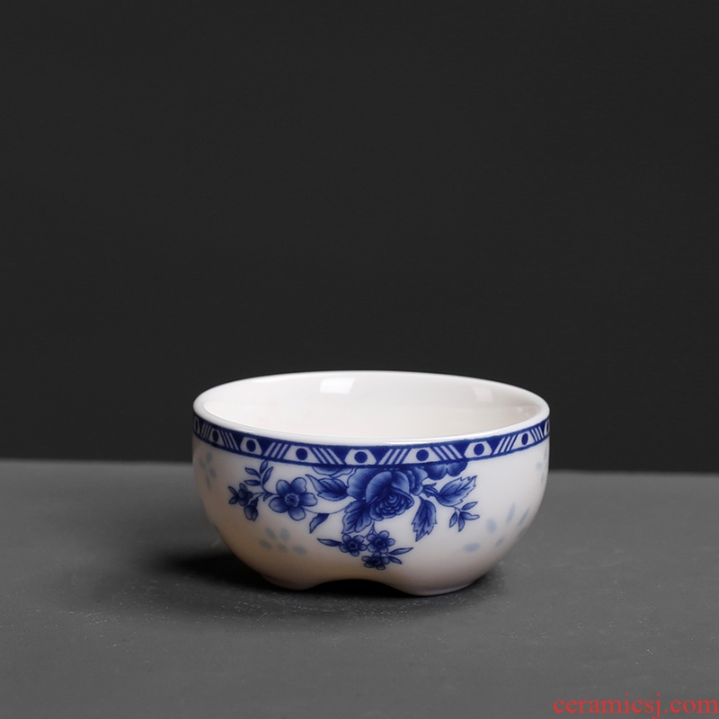 Royal blue and white porcelain is refined ceramics master sample tea cup printed retro personal single CPU kung fu tea cup, household