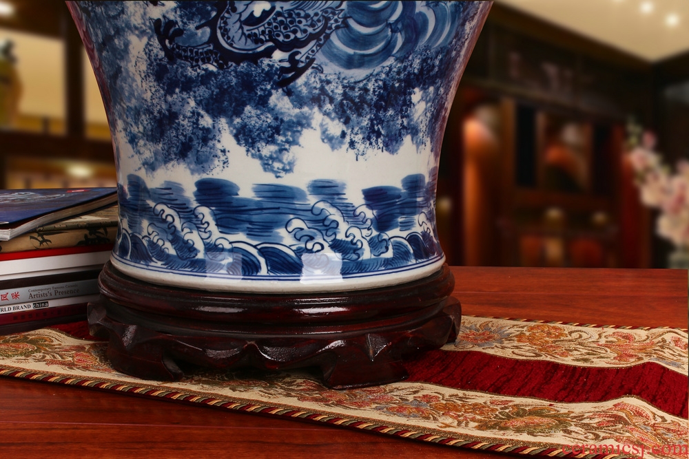 High - grade hand - made Kowloon, blue and white porcelain in jingdezhen ceramics day be born tank general in the Ming and the qing dynasties classical furnishing articles