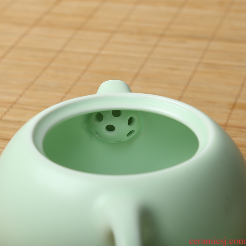 The Product is black and white and green up porcelain remit trumpet the teapot tea tea ware ceramic kung fu tea set single pot of the item