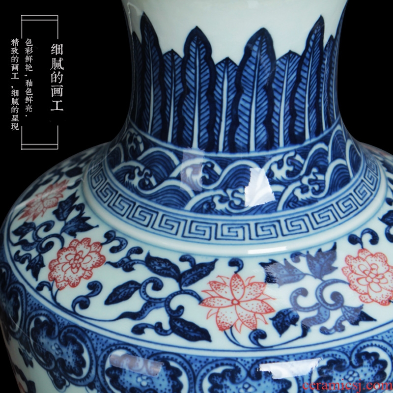 Jingdezhen blue and white square shoulder youligong tangled branches pottery and porcelain vases bottles of Chinese study sitting room adornment is placed