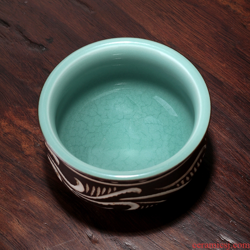 Longquan celadon ceramic cups household kung fu tea cups individual sample tea cup tea master cup single cup by hand