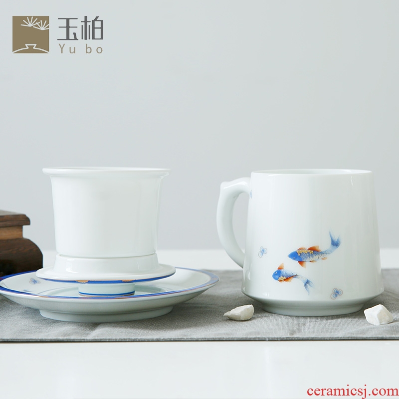 Jade cypress office of jingdezhen ceramic cup suit household with bladder with tray was creative YuShuiQingShen big cups