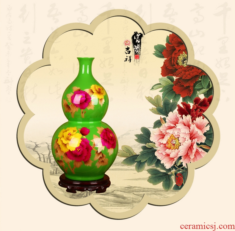 Jingdezhen ceramics green straw vase peony flowers prosperous vase was Chinese style gifts decorative furnishing articles
