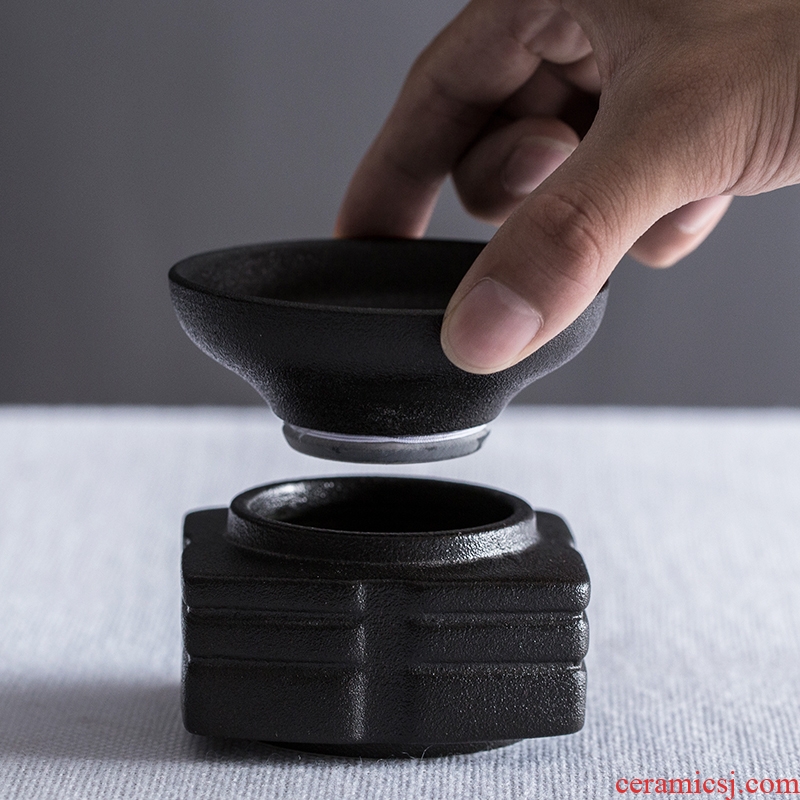 Creative black pottery tea filter gauze filter ceramic fair keller) kung fu tea accessories a good move