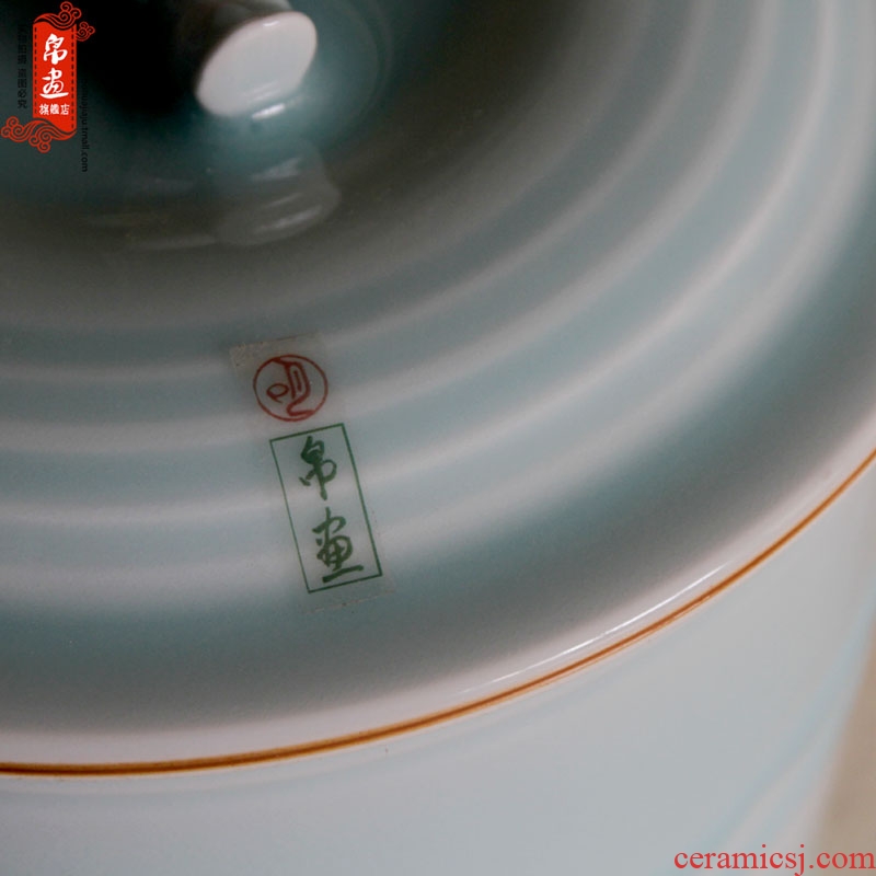 Jingdezhen ceramics furnishing articles caddy fixings seven cakes tea tea urn storage device manually throwing teahouse desktop decoration seal