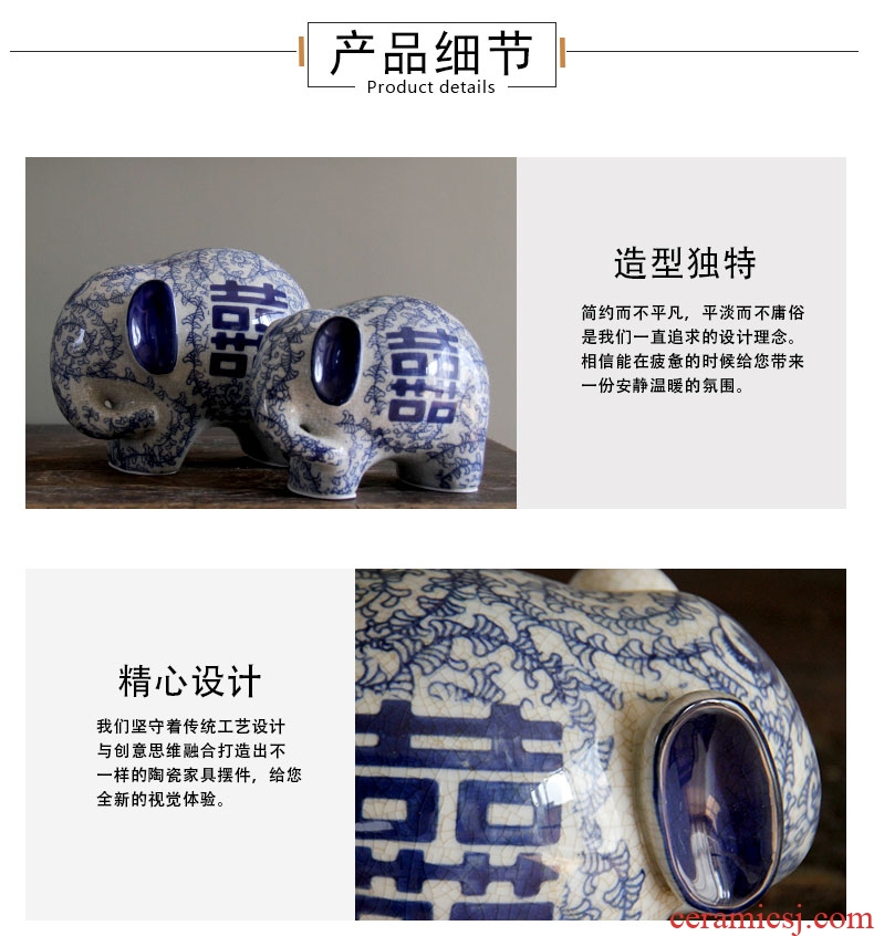 Ceramic elephant is placed a pair of Chinese style decoration creative home sitting room TV ark, auspicious of blue and white porcelain arts and crafts